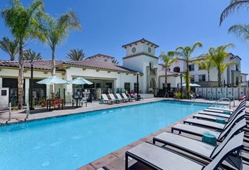Swimming pool with relaxing sundecks